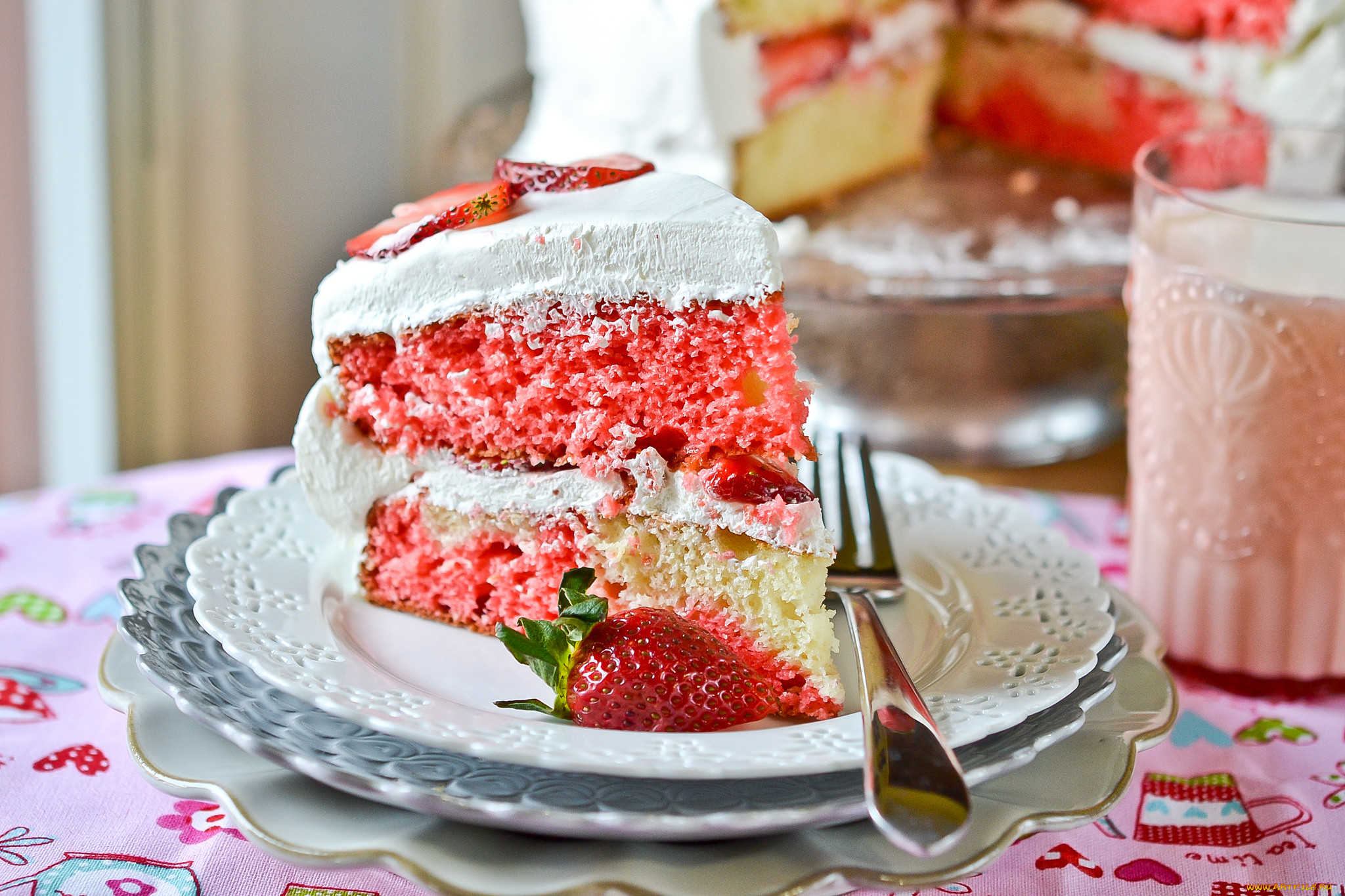 strawberry swirl cake, , , , 